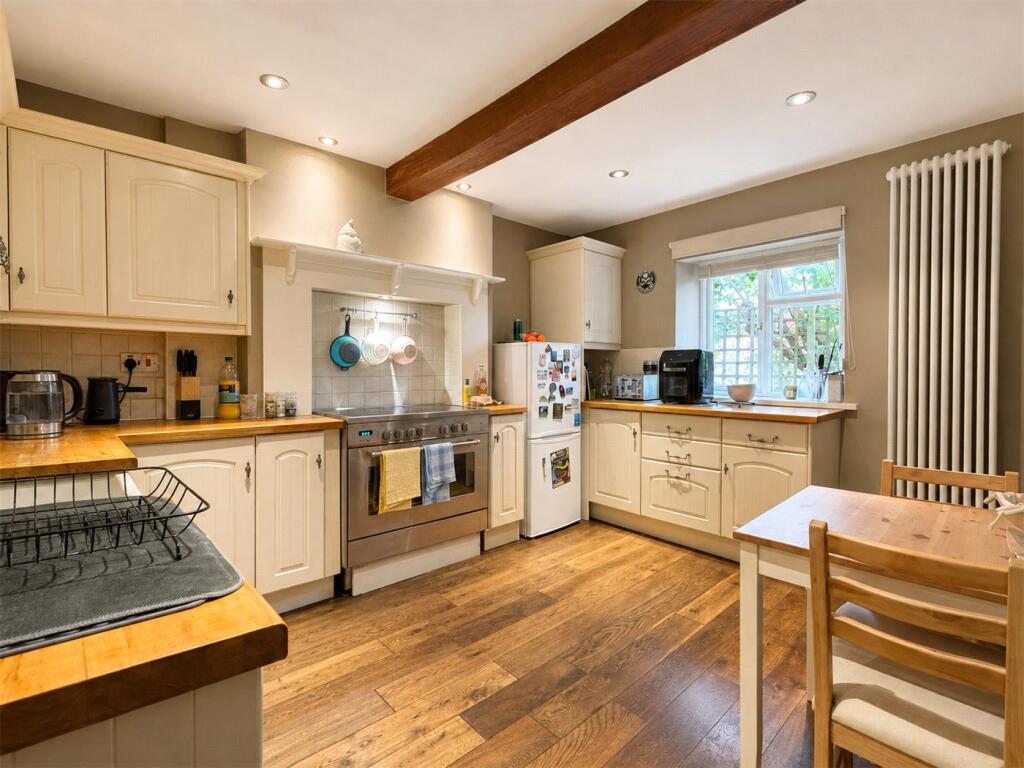 House in North Kesteven, Metheringham - View 2