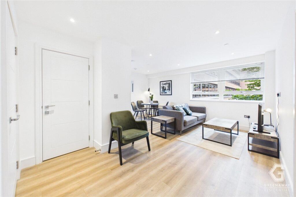 Apartment in Redhill - More