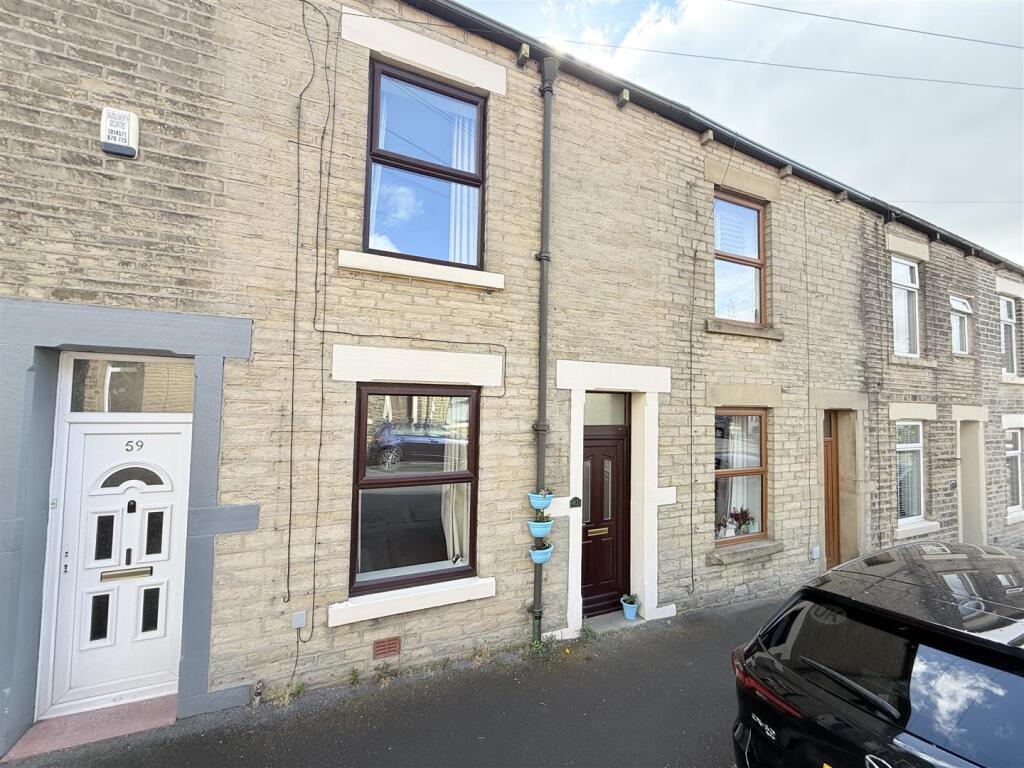 Main image of property: Lorne Street, Mossley