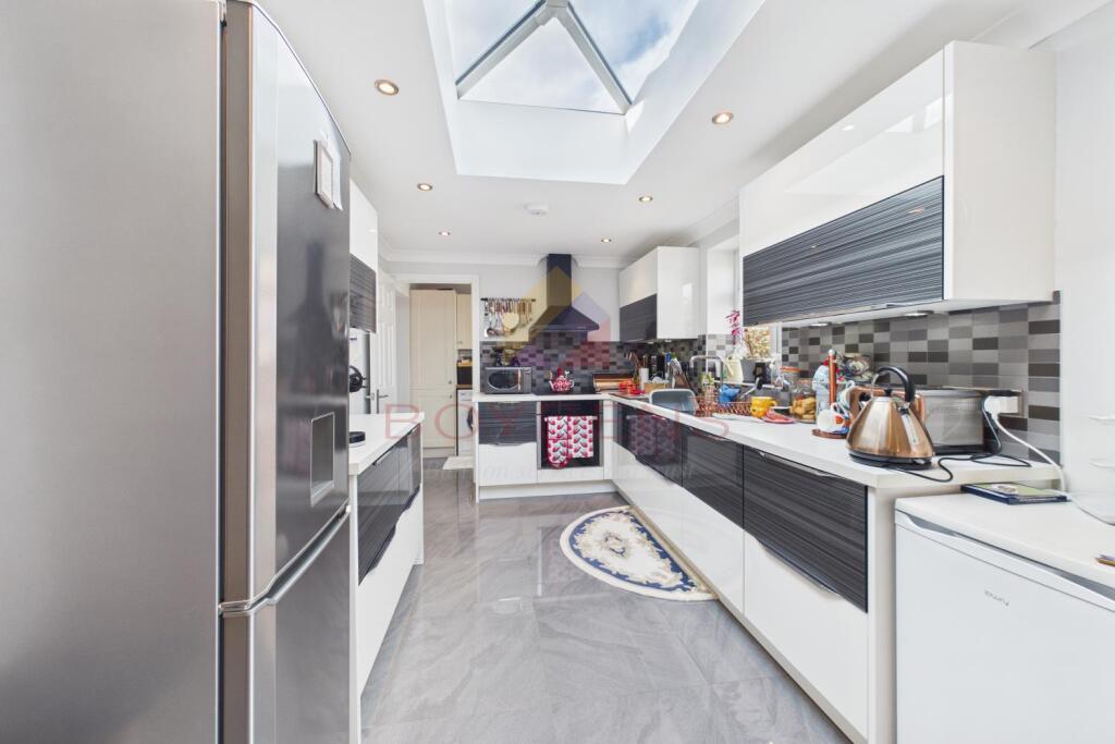 House in Chelmsford, Roxwell - View 5