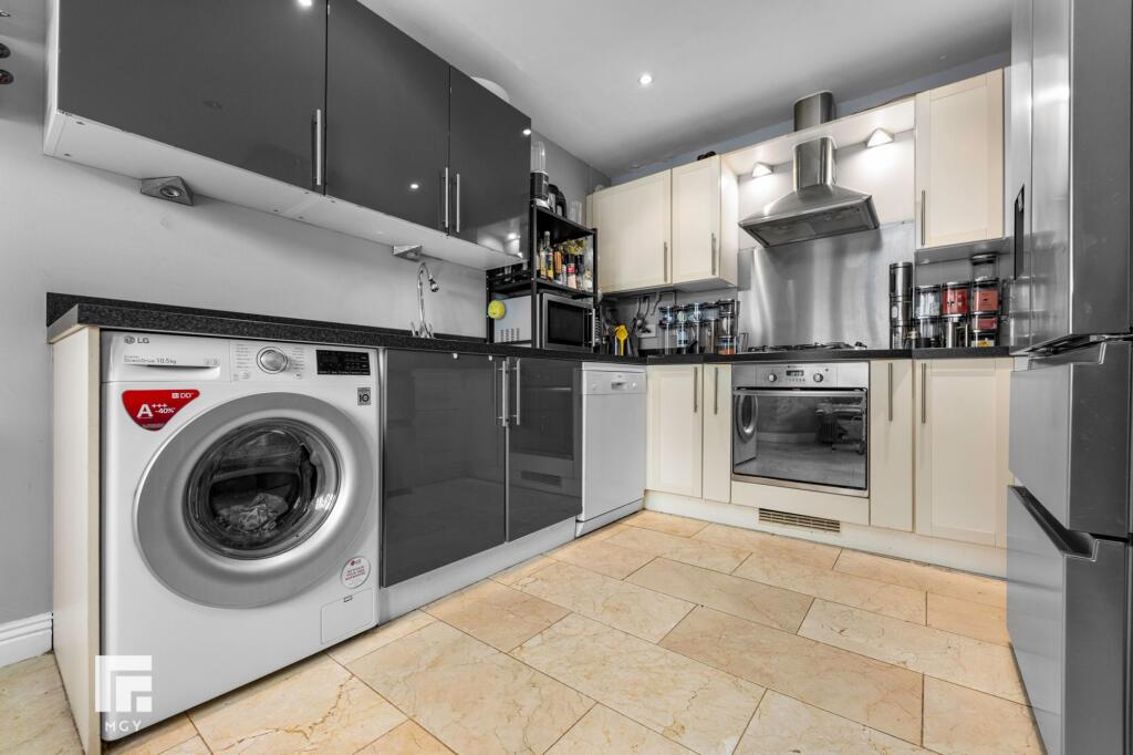 Fisher Hill Way Radyr Cardiff CF15 8DR photo 4