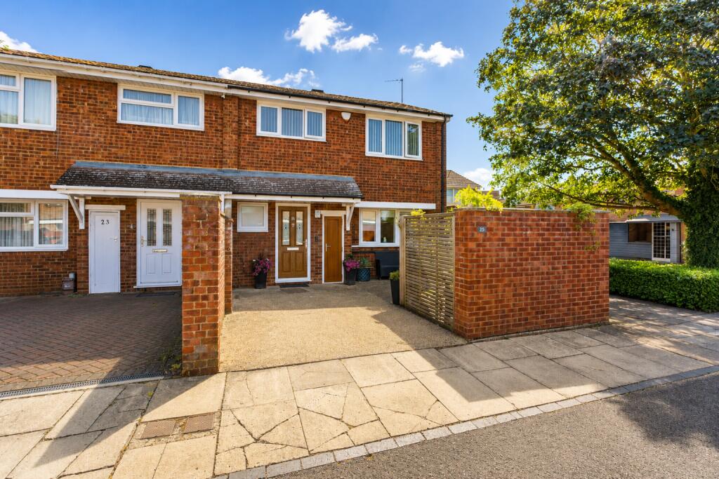 Main image of property: Radburn Court, Dunstable, Bedfordshire, LU6