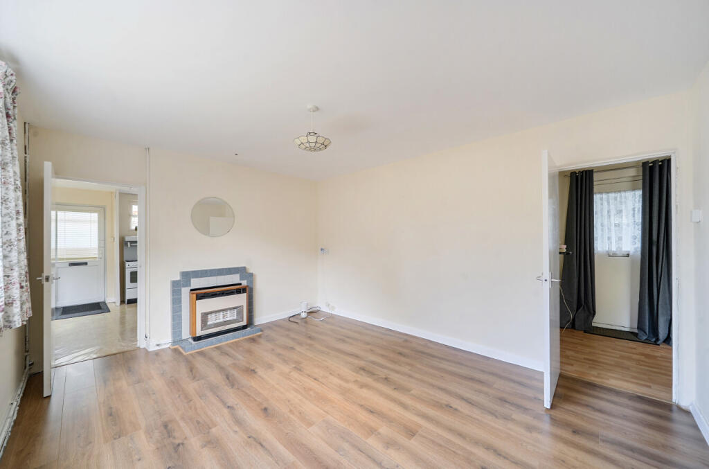 House in Blunsdon St Andrew, Greenmeadow, Haydon Wick - View 5