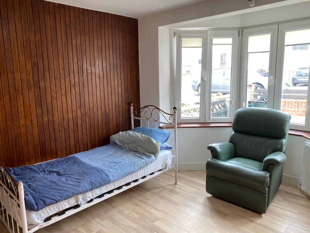 Main image of property: Rippon Gardens, Ilford, IG1