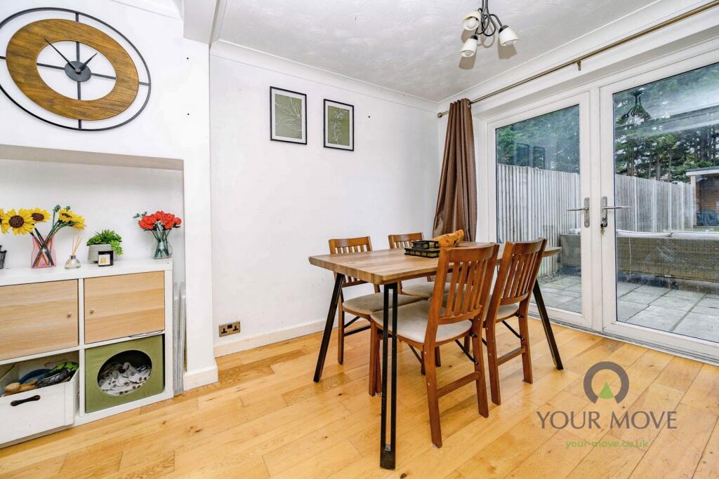 House in Dacorum, Warners End - View 3