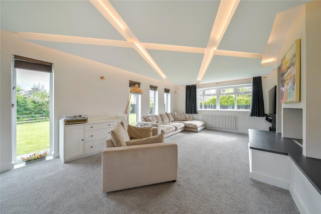 House in York - View 3