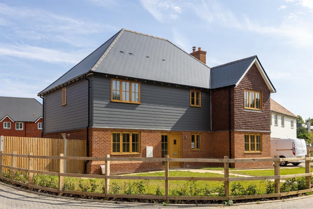 Main image of property: Roundwell Park, Bearsted, Maidstone