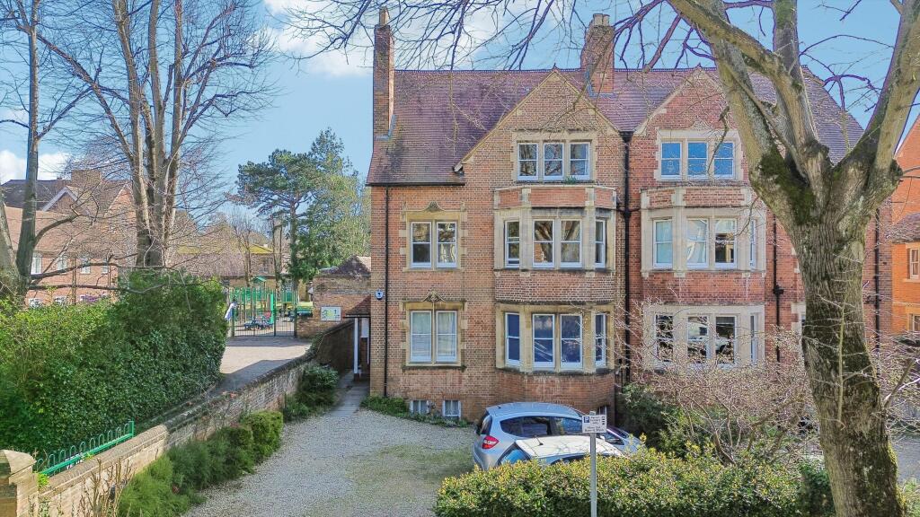 Main image of property: Polstead House, 1 Polstead Road, Oxford, Oxfordshire OX2