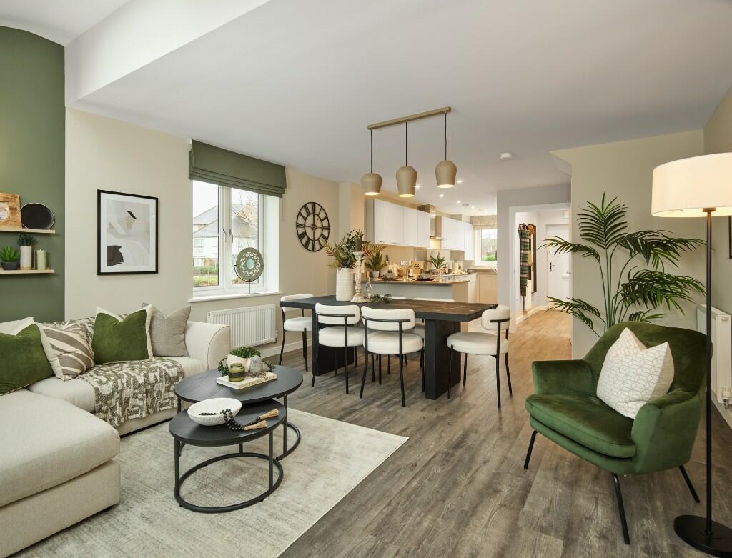 House in London, Raynes Park - More