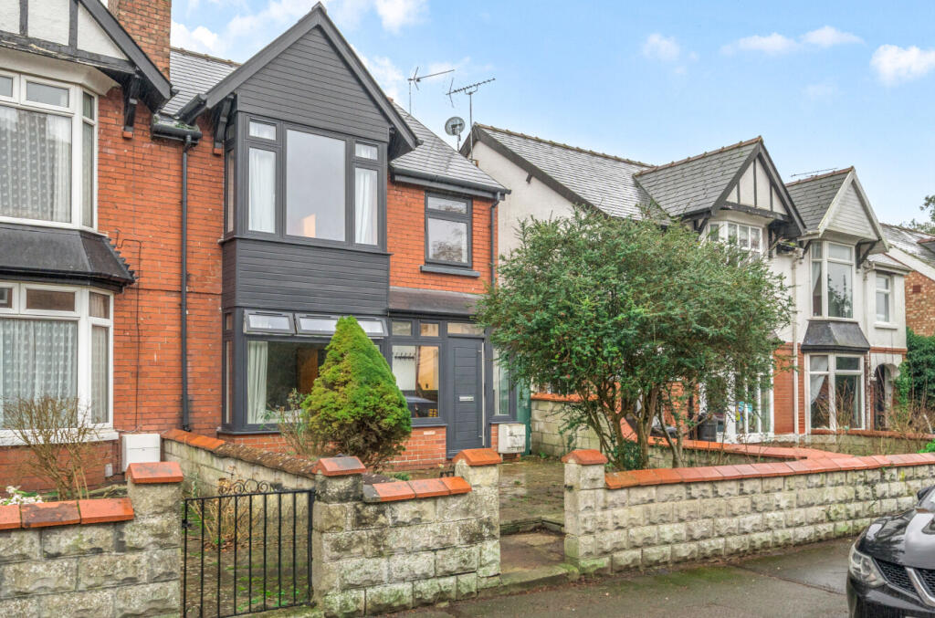 Main image of property: The Mall, Old Town, Swindon, SN1