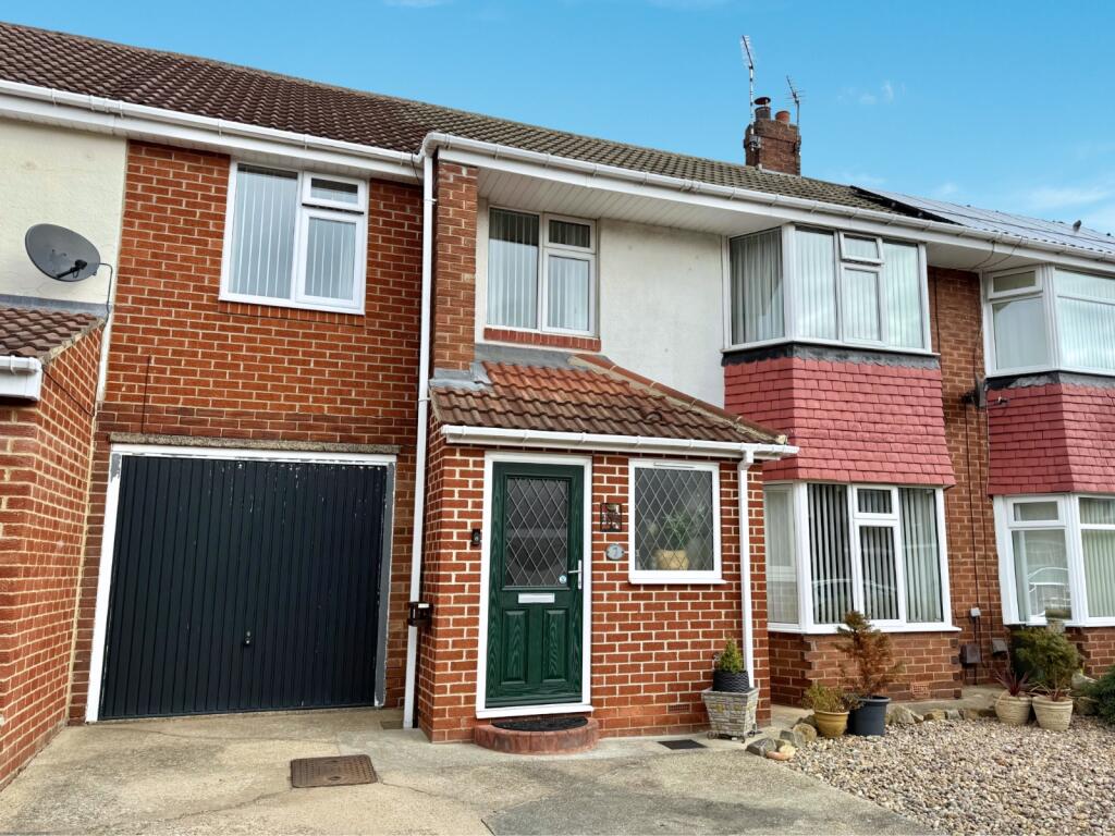 4-bed semi-detached on Ravenswood Close, Forest Hall, Tyne and Wear, NE12, £345,000