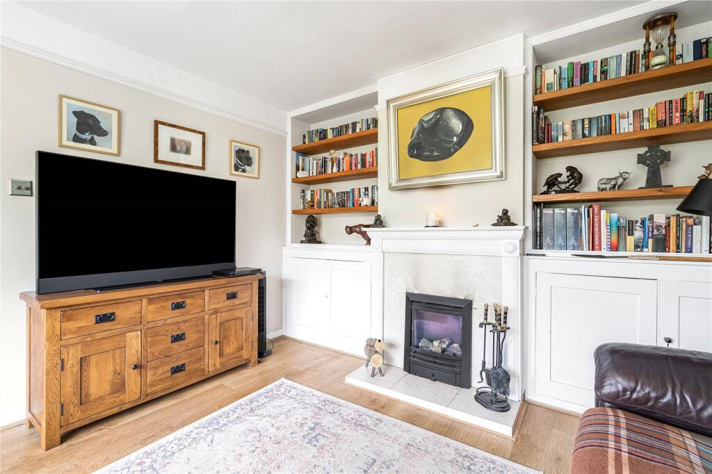 House in Waverley, Camelsdale, Haslemere - View 4