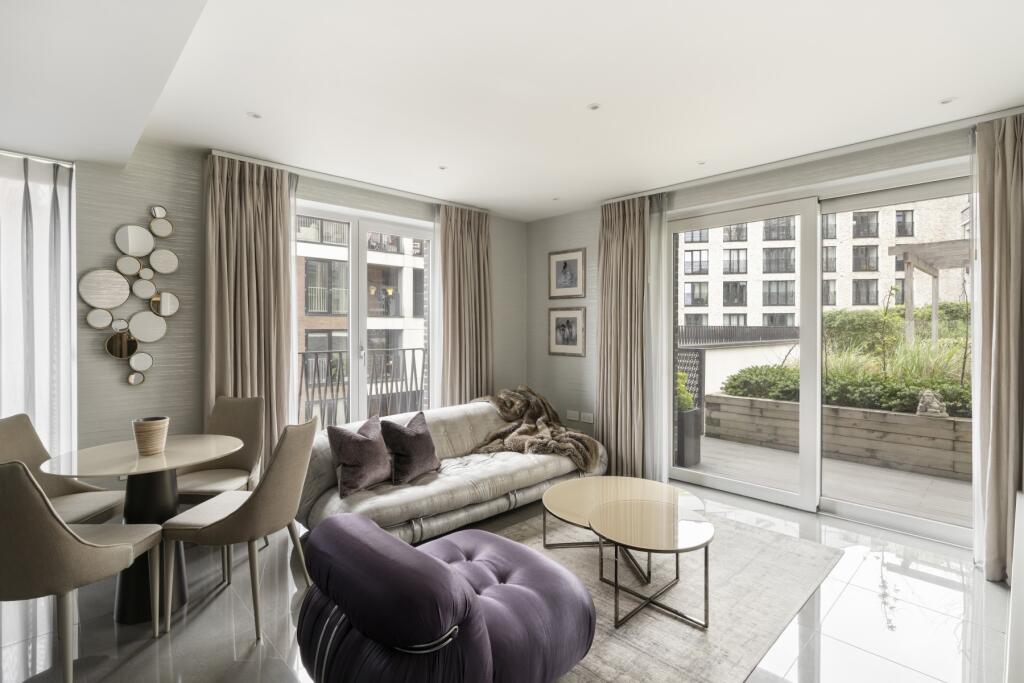 Main image of property: Elliston Apartments, Glade Path, SE1