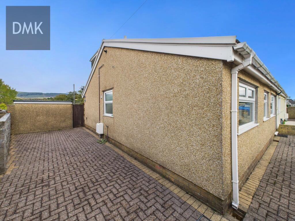 House in Cwmfelin, Llangynwyd Middle - View 2