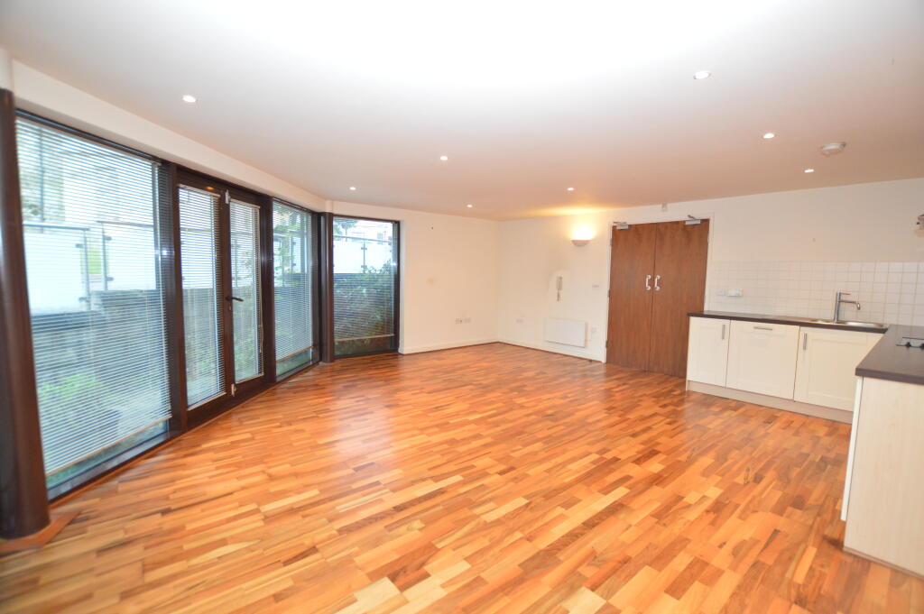 Main image of property: Queens Stables, Nr City Centre, Sheffield, S2 3RU