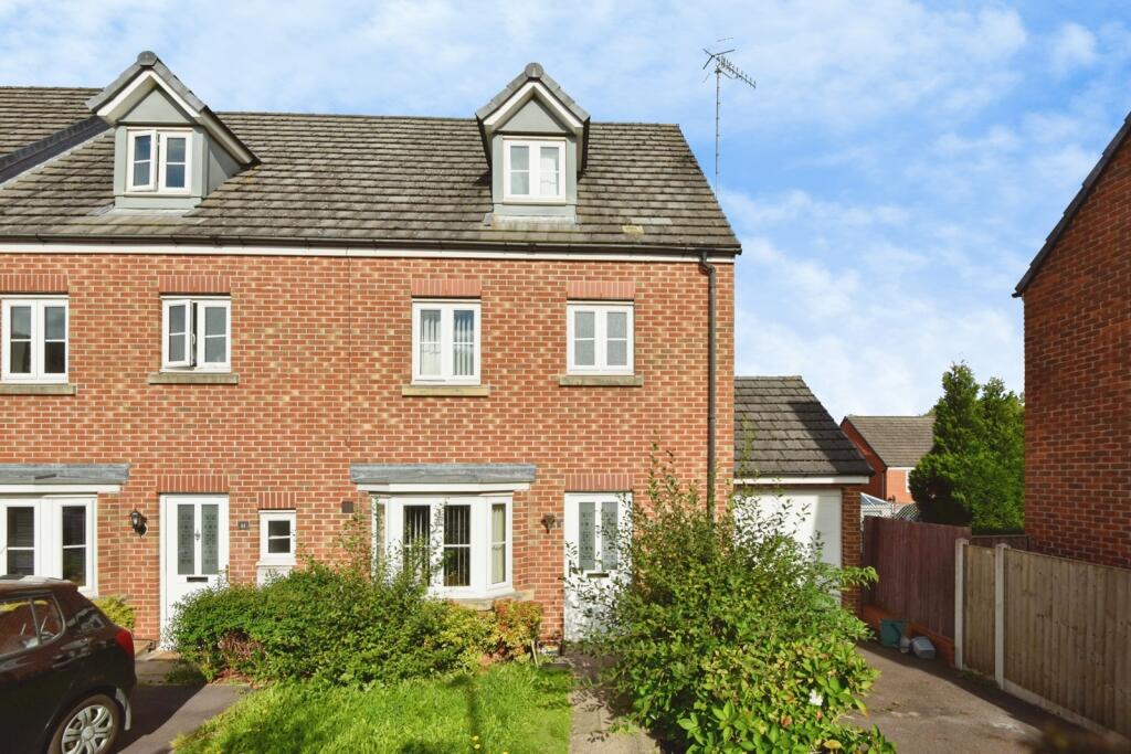 Main image of property: Reedmace Walk, Newcastle, Staffordshire, ST5