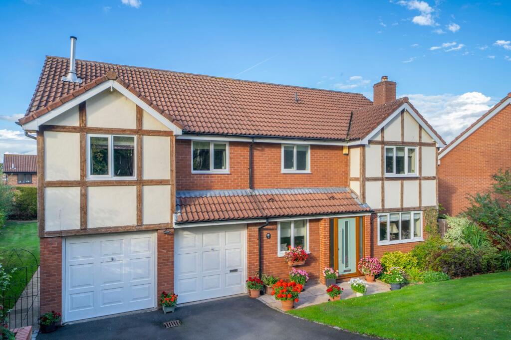 5-bed detached on Mere Green Court, Shrewsbury, SY3, £750,000
