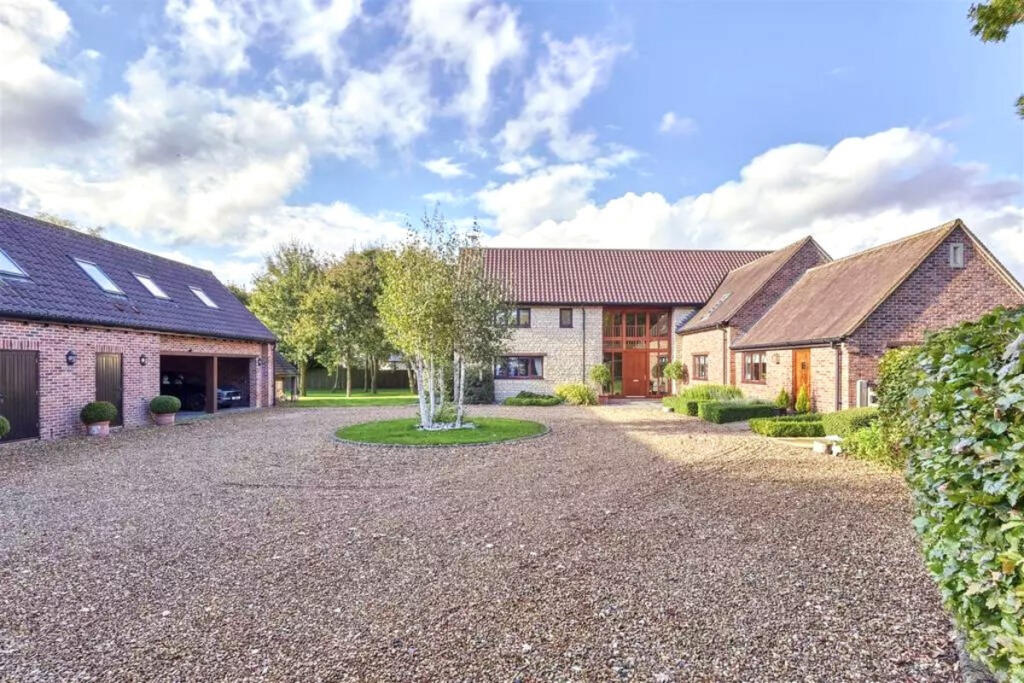 Main image of property: Winwick Road, Thurning, Peterborough PE8 5BF