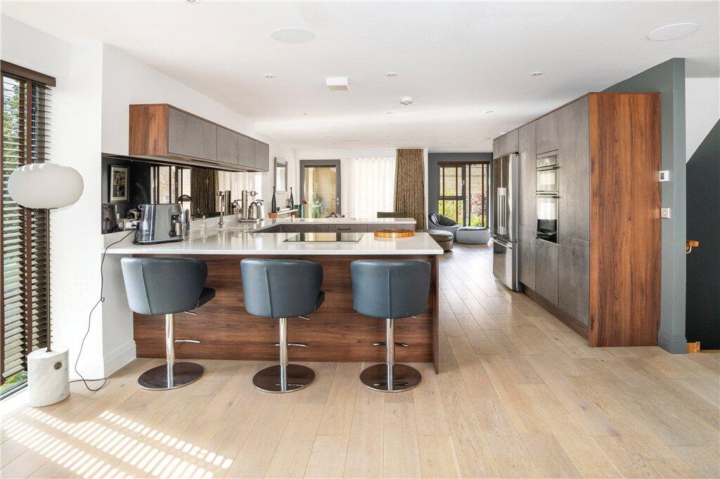 House in Leeds - View 5