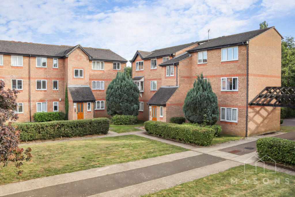 Main image of property: Wedgewood Road, Hitchin, Hertfordshire, SG4 0HB