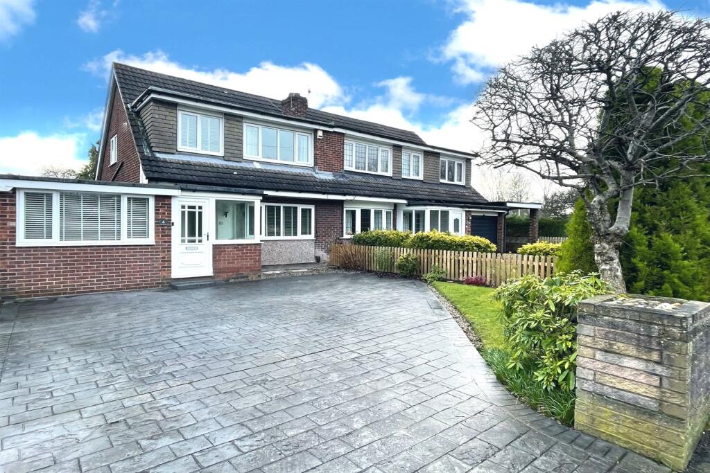 Main image of property: Teal Avenue, Knutsford