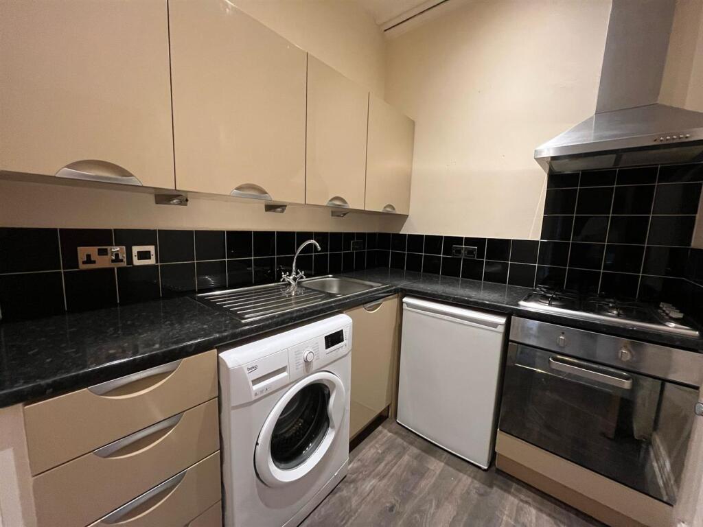 Main image of property: West Cliff, Preston