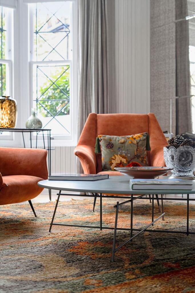 House in London - View 5
