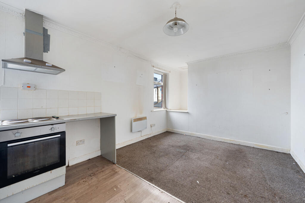 Apartment in Blackburn - View 3