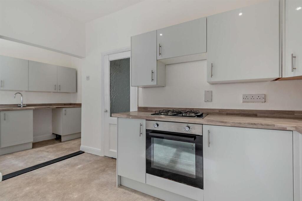 House in Portsmouth - View 5