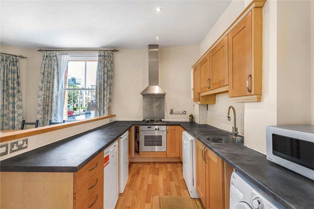 Apartment in Oxford, Walton Manor, North Oxford - View 4