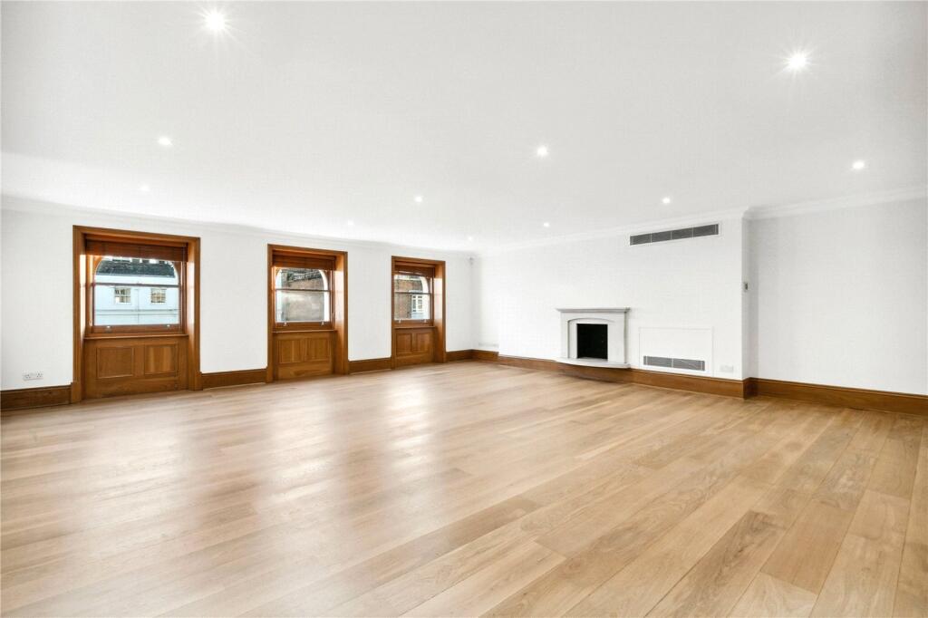 Main image of property: Lancaster Gate, London, W2