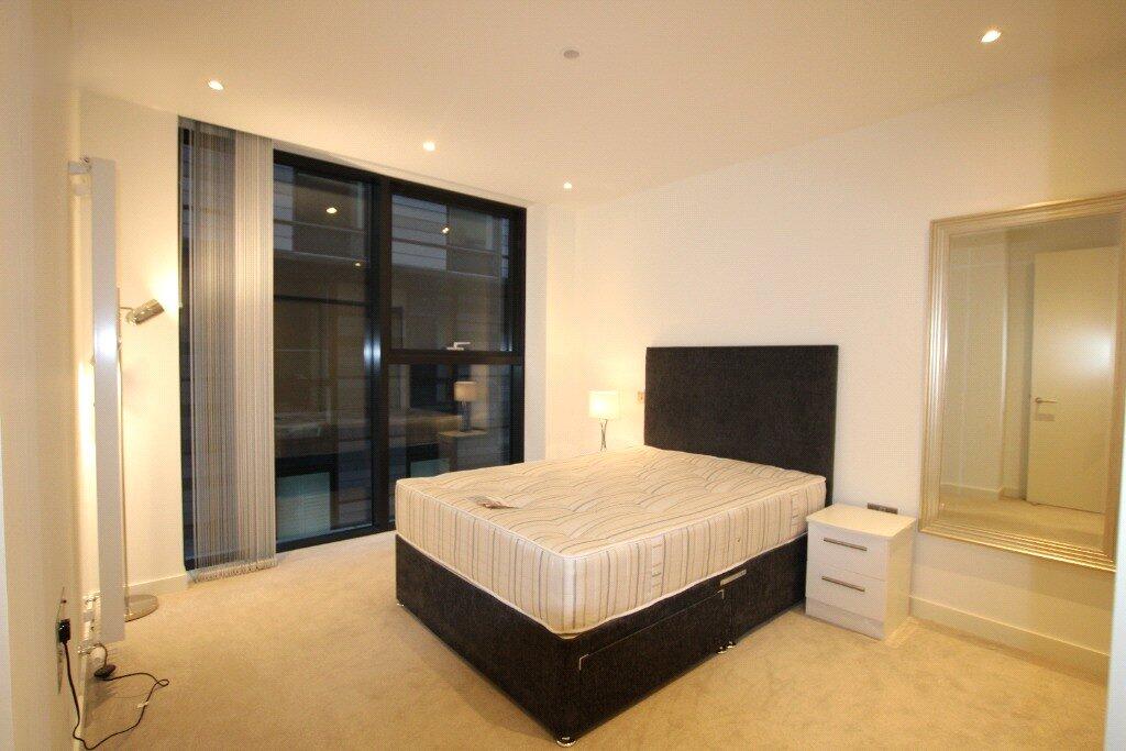 Apartment in Edinburgh - View 3