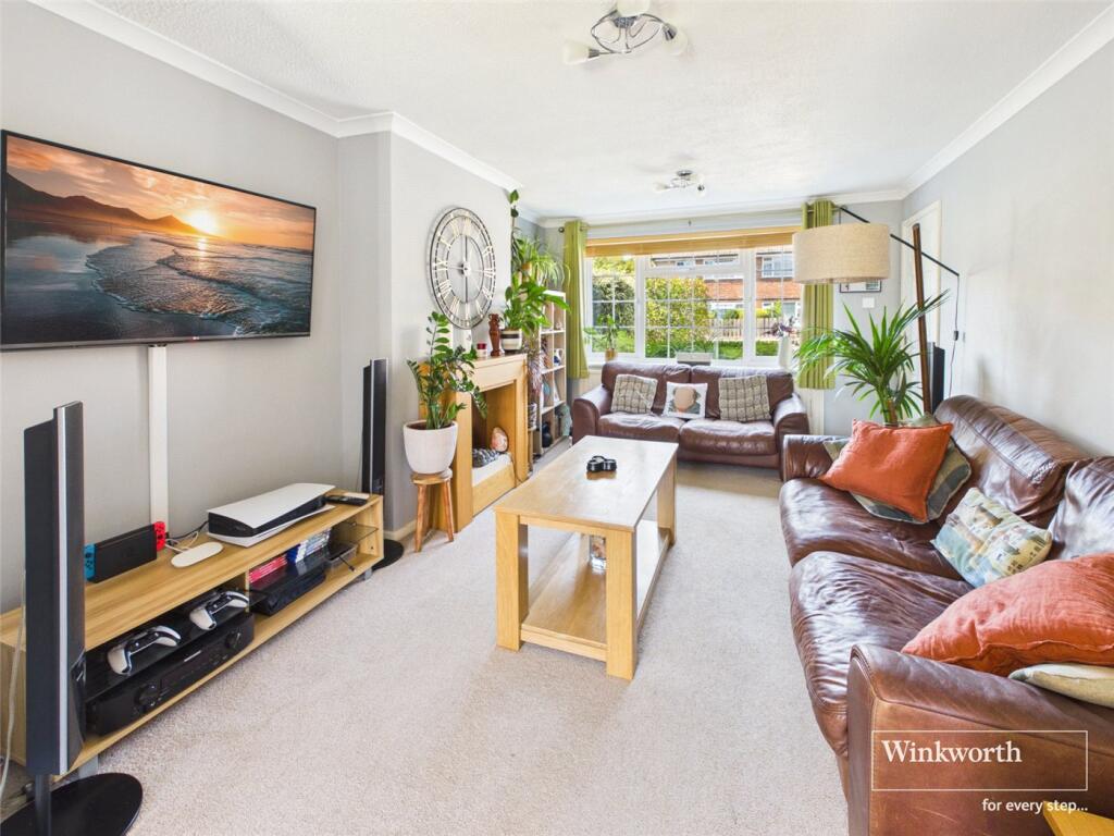 Dalby Crescent, Newbury, Berkshire, RG14 photo 4