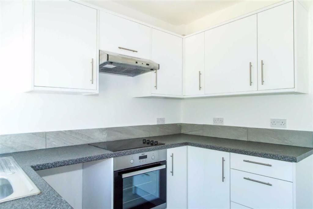 House in Doncaster - View 5