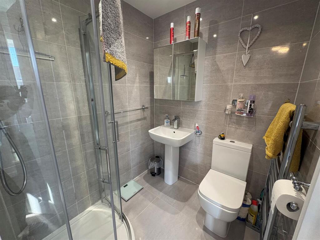 Additional image 15 of Cross Lane, Queensbury, Bradford