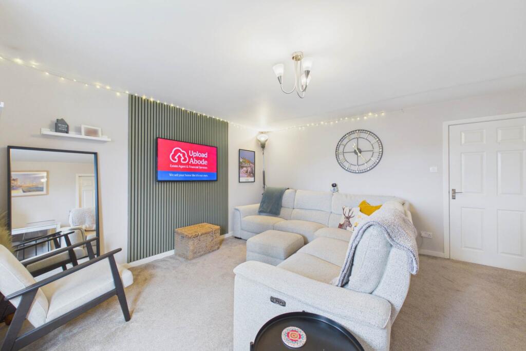 Apartment in Glasgow, South Lanarkshire - View 3