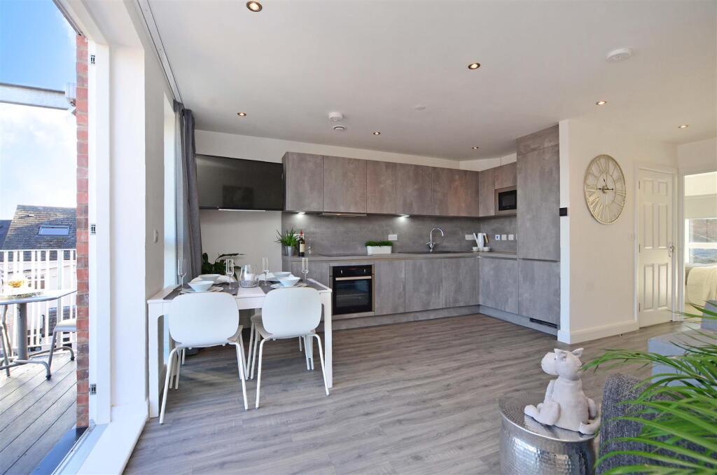 Main image of property: Gordon Road, Sheffield