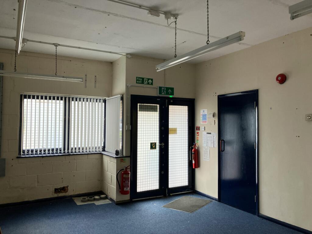 Internal 2 IMG_1117.JPG