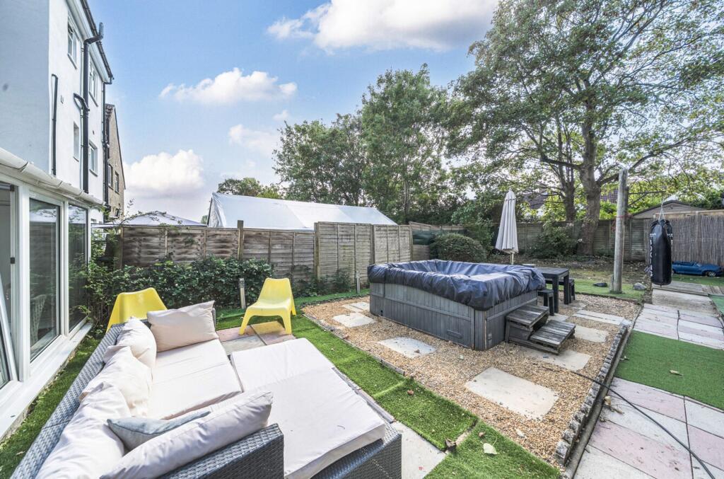 Trinder Road, Barnet, EN5 photo 4