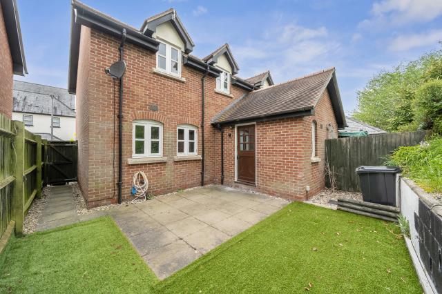 House in Weobley, Herefordshire - View 2