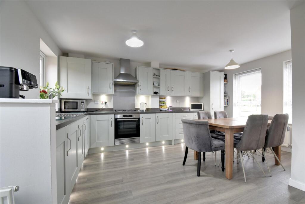 Castlegate Road, Northallerton, North Yorkshire, DL7 photo 2