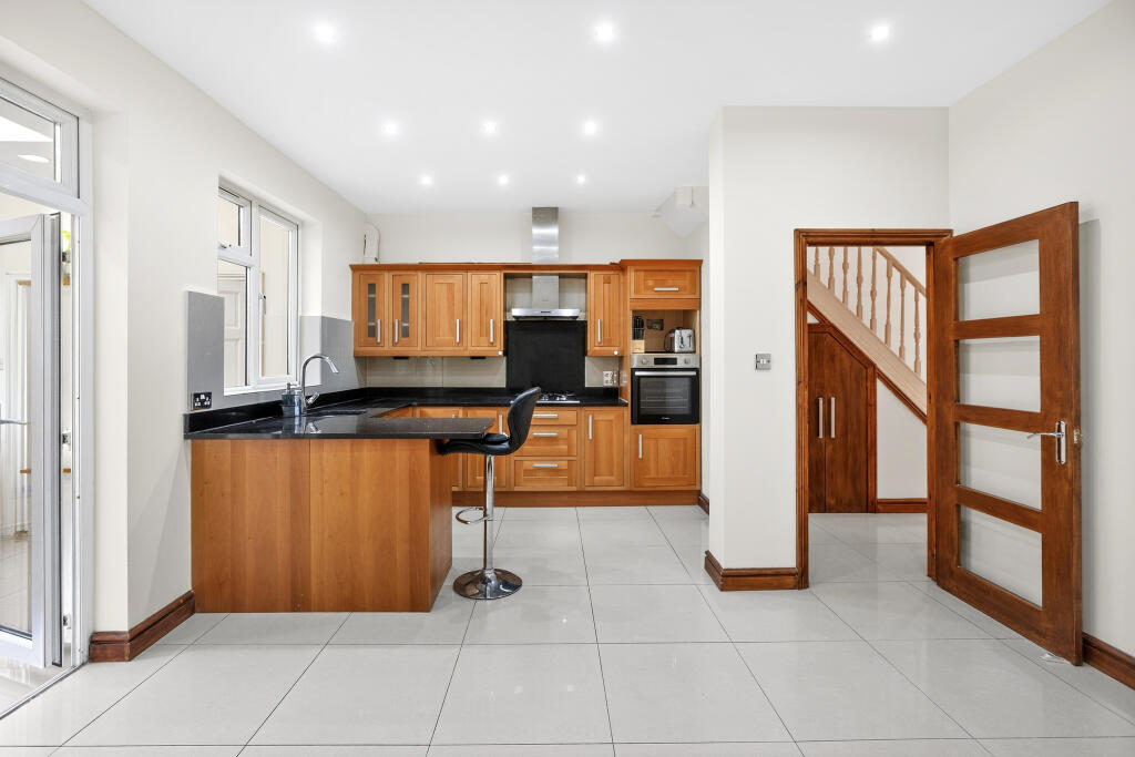 Main image of property: Park Avenue, Mitcham, CR4