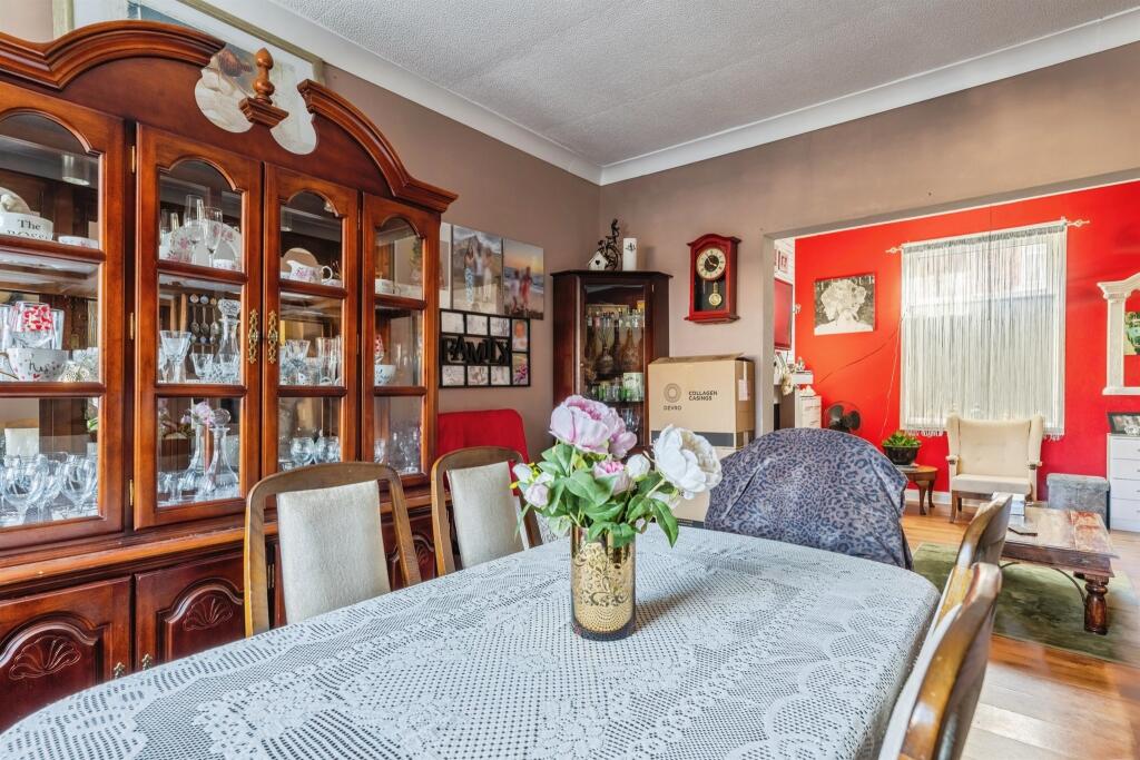 House in Hull, Kingston upon Hull - More