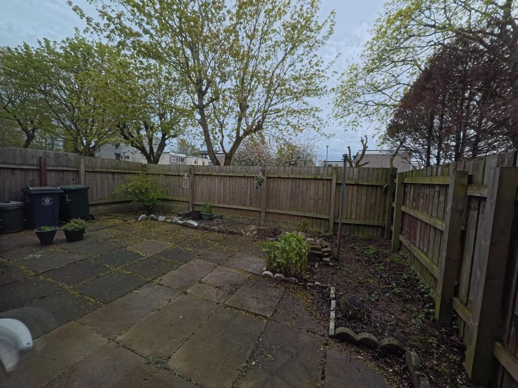Ennerdale, Skelmersdale, Lancashire, WN8 - Więcej