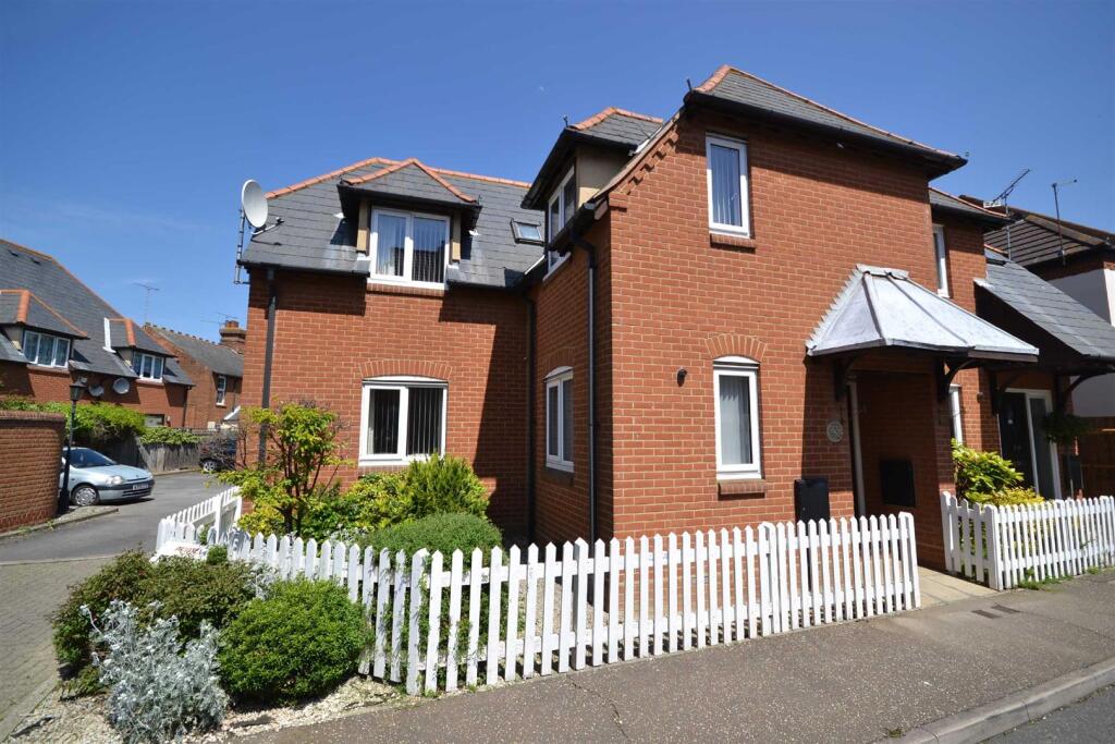 Main image of property: Kings Road, Burnham-on-Crouch