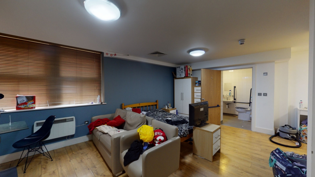 Studio flat for rent