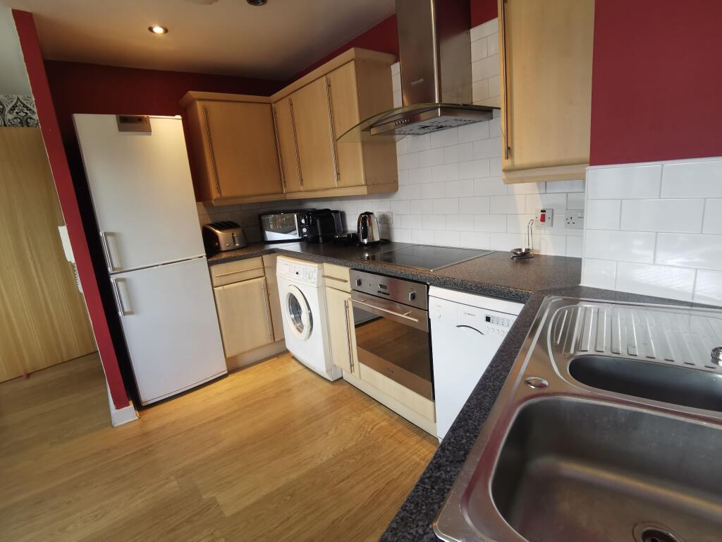 Apartment in Manchester - View 3