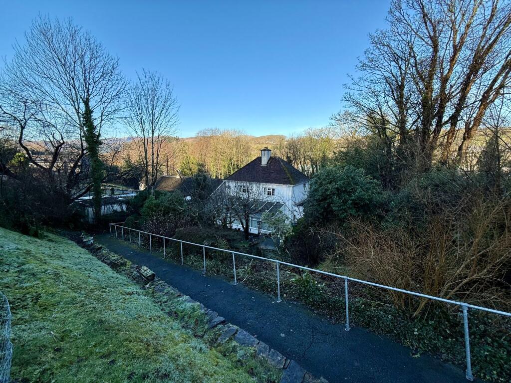 Main image of property: Hyfrydle, Maes Caled, Dolgellau LL40 1UE