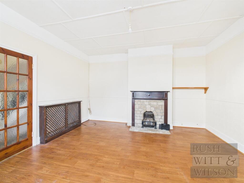 Bulverhythe Road, St. Leonards-On-Sea photo 2