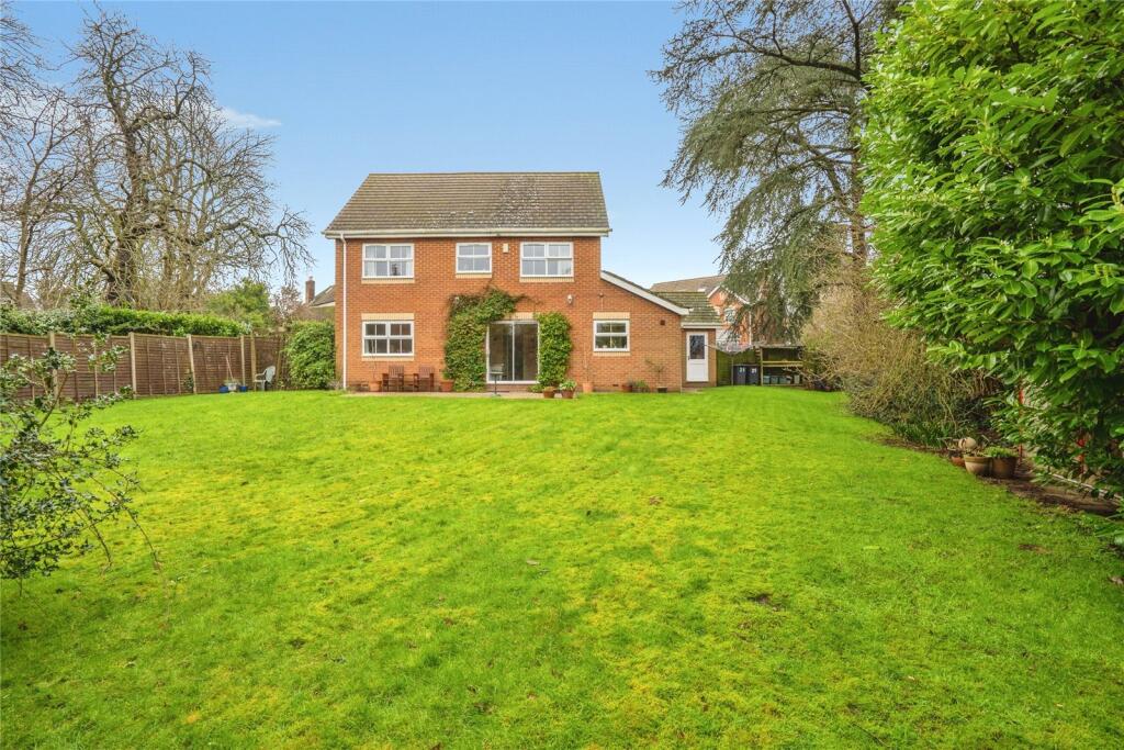 Main image of property: Claremont Gardens, Waterlooville, Hampshire, PO7